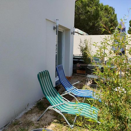 La Casita Serignanaise - Apt T2 - Clim - Jardin Bed & Breakfast ภายนอก รูปภาพ