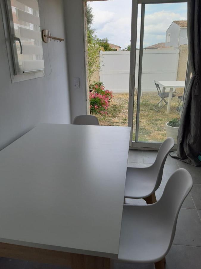 La Casita Serignanaise - Apt T2 - Clim - Jardin Bed & Breakfast ภายนอก รูปภาพ