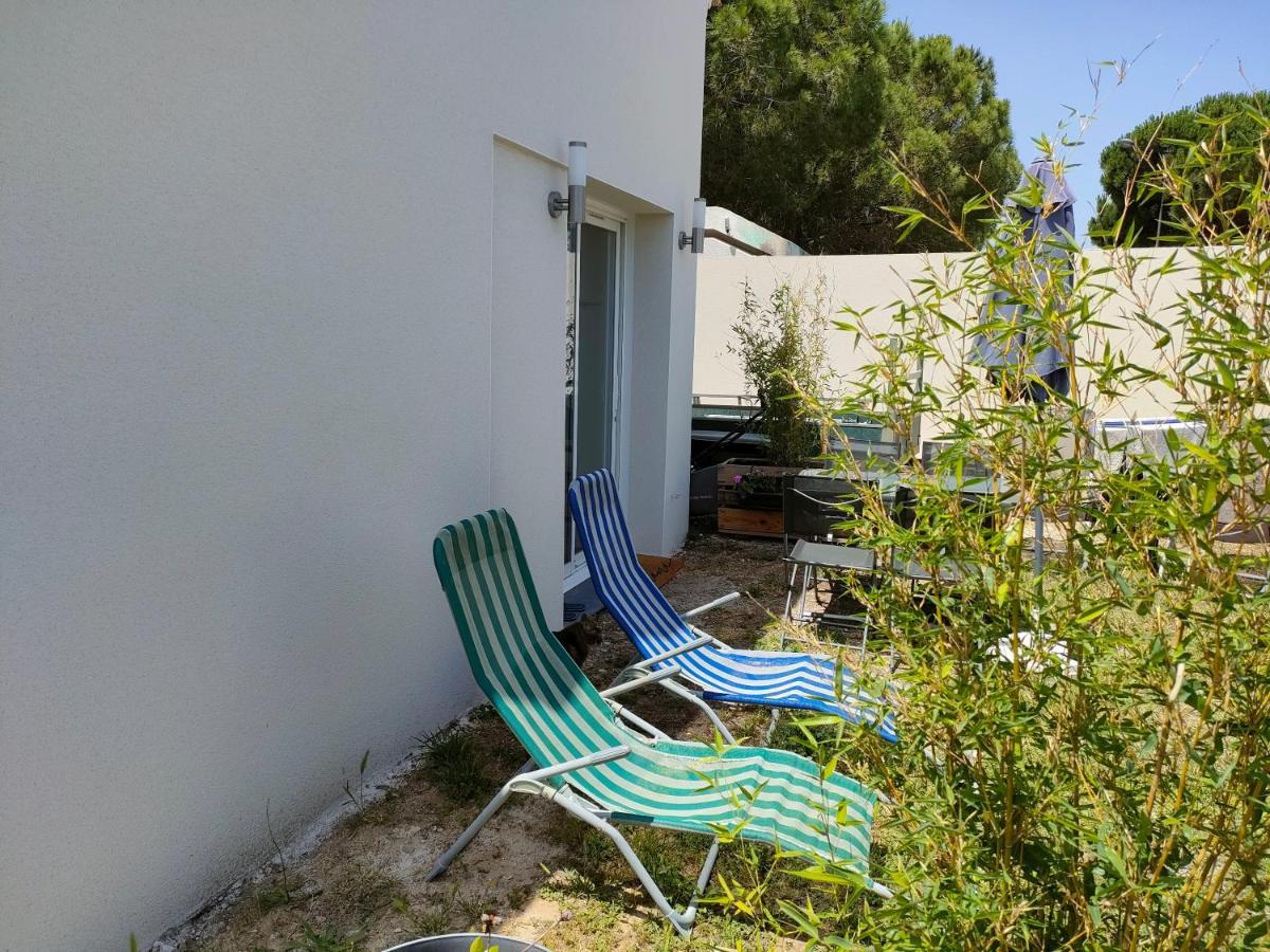 La Casita Serignanaise - Apt T2 - Clim - Jardin Bed & Breakfast ภายนอก รูปภาพ